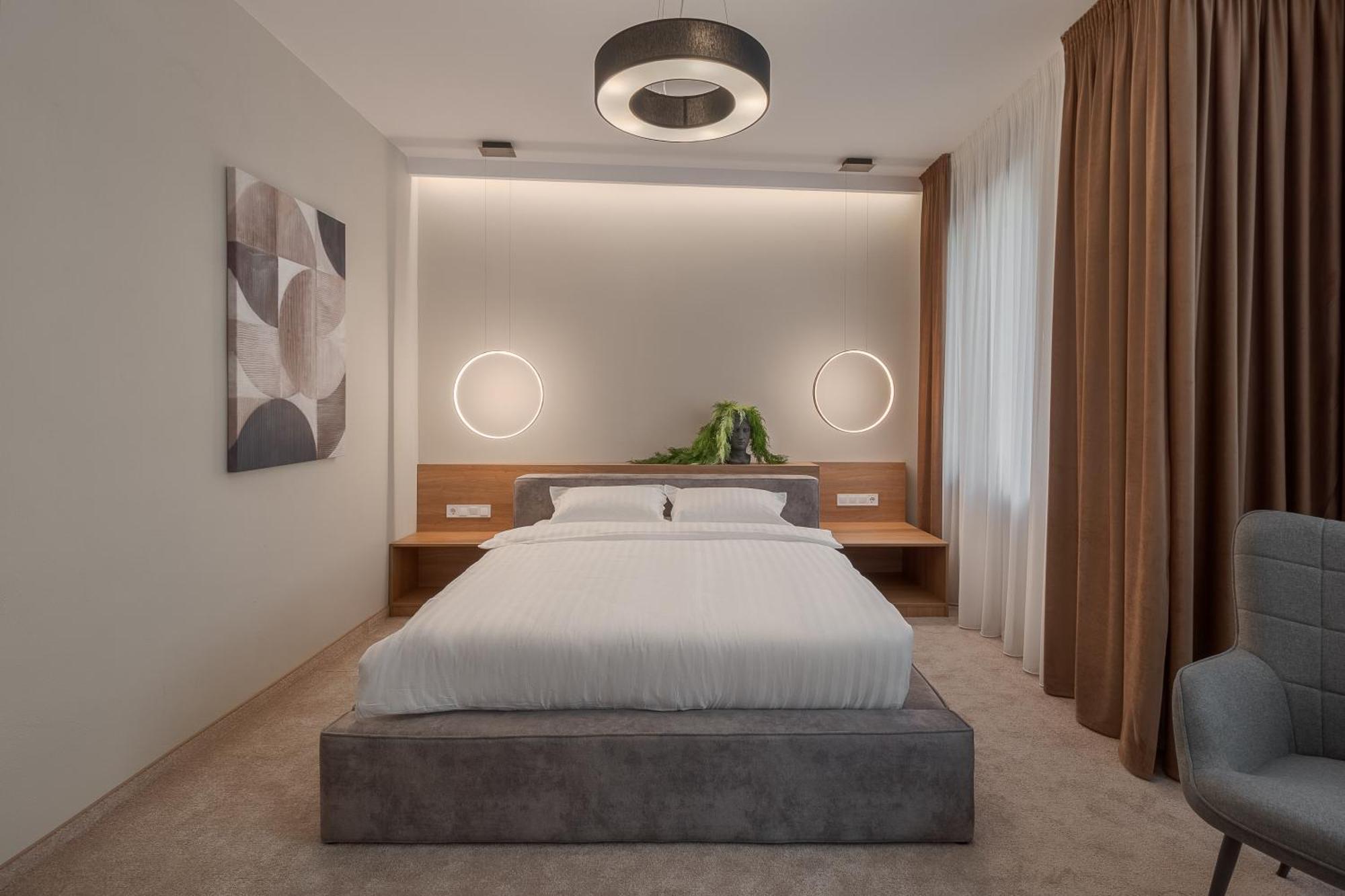 Oasis Rooms Oradea Zewnętrze zdjęcie